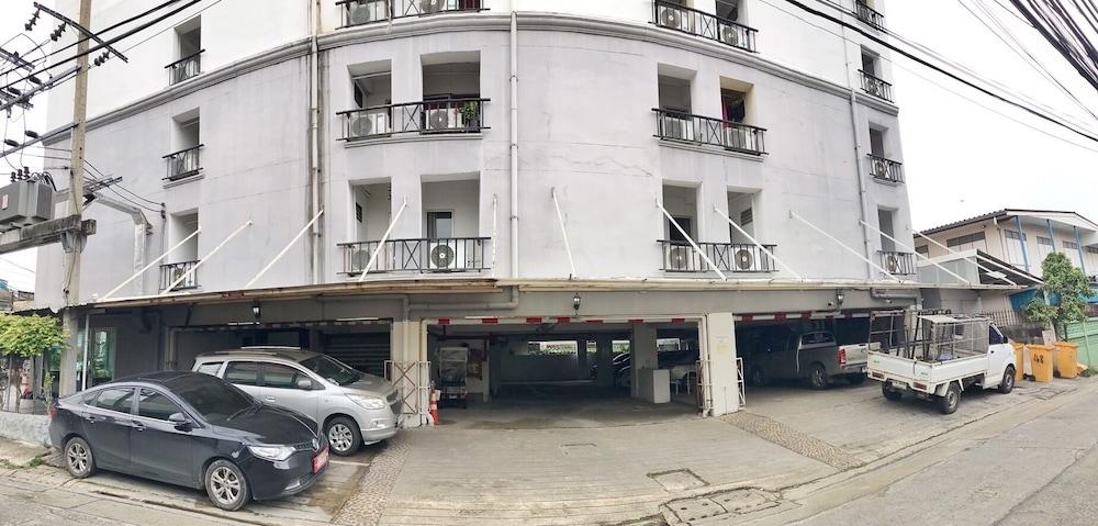 Hotell 48 Donmuang Airport 3*