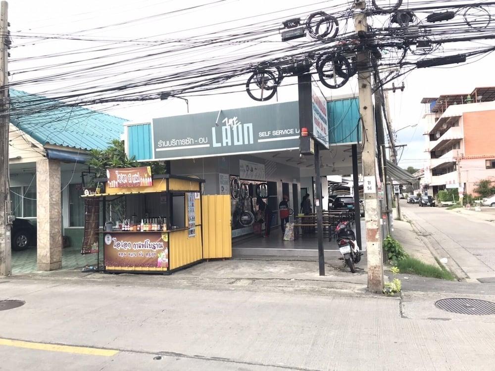 48 Donmuang Airport Hotell