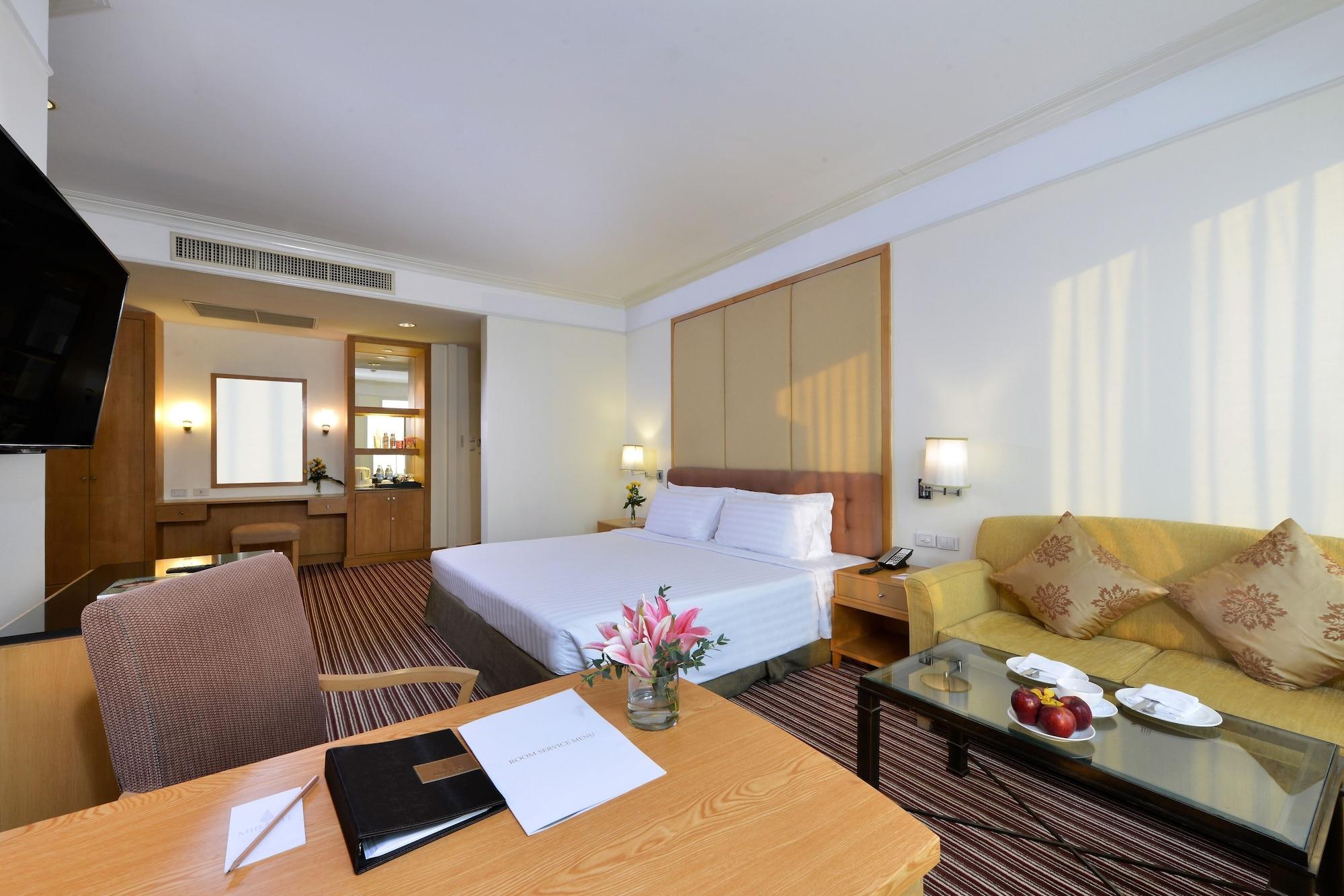 Hotel Miracle Grand Convenciones 4*