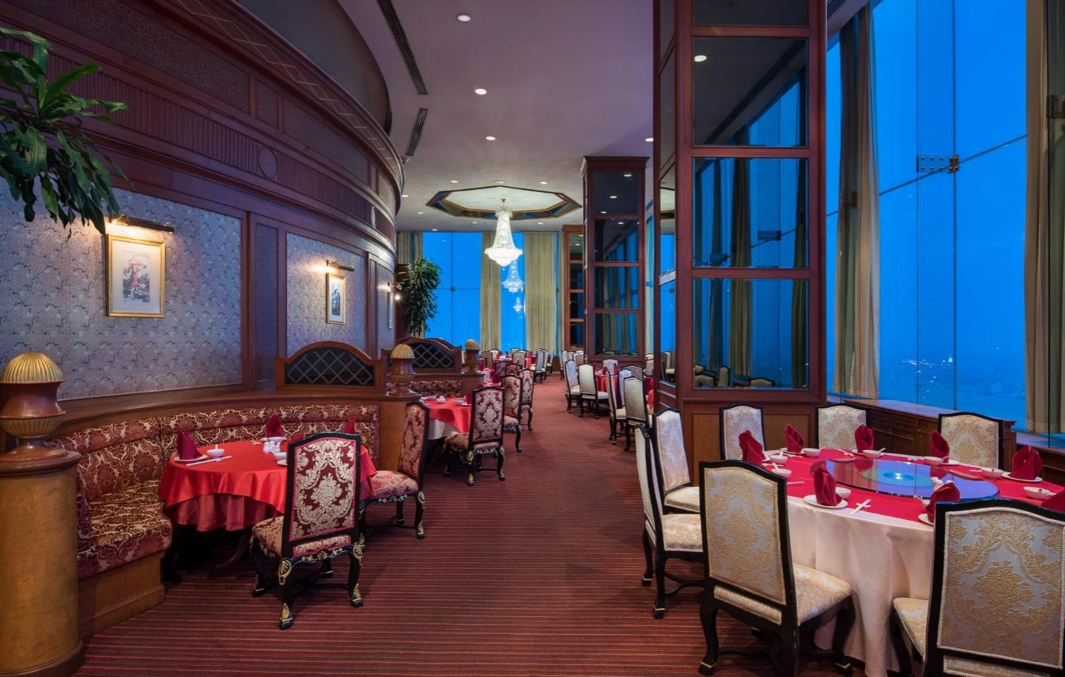 Palace Hotell