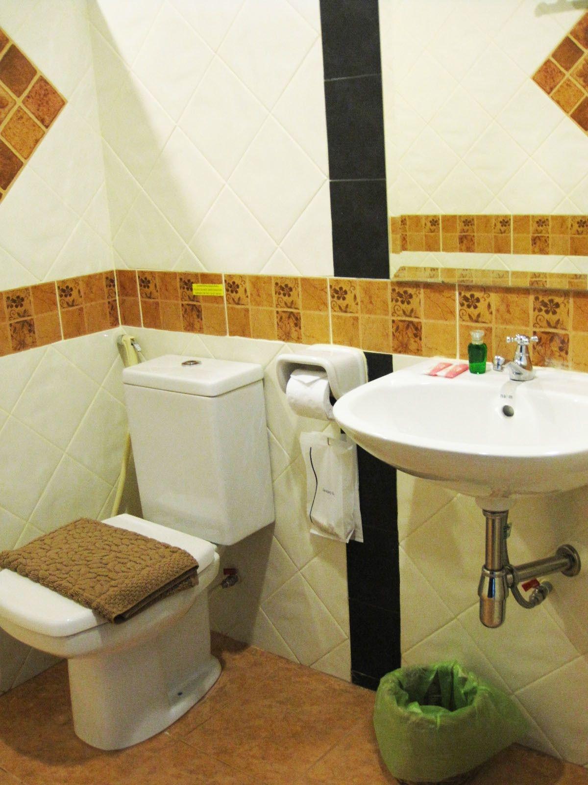 Hotel The Bang Khun Phrom 3*
