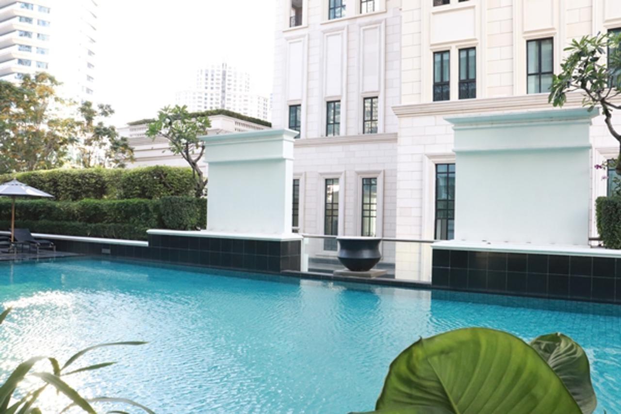 Grande Centre Point Ploenchit Hotel