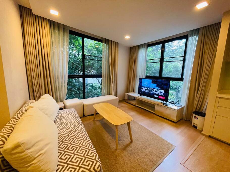 Cozy Spacious 1bed 1bath 500m Bts Thonglor Apartment Bangkok