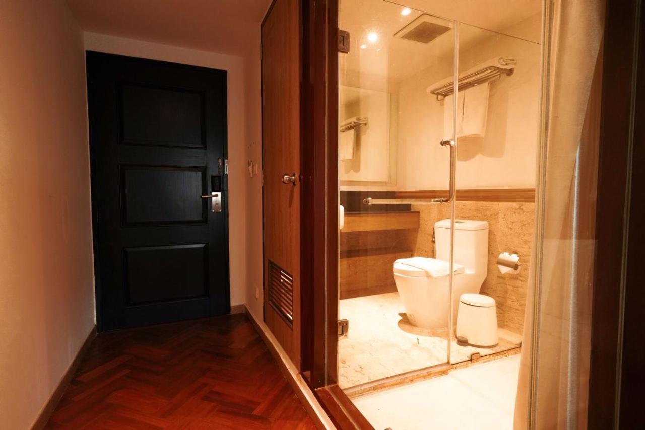 The Poshtel By Benya Hostel *