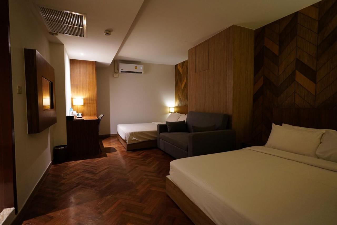 The Poshtel By Benya *