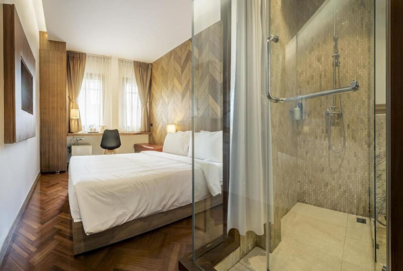 The Poshtel By Benya *