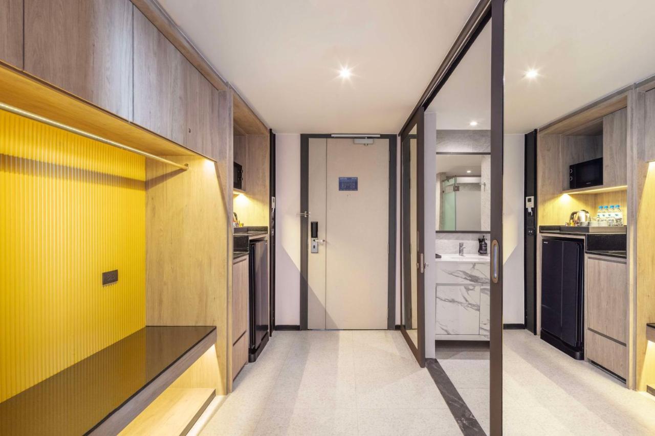 Western Ratchada Hotell 4*
