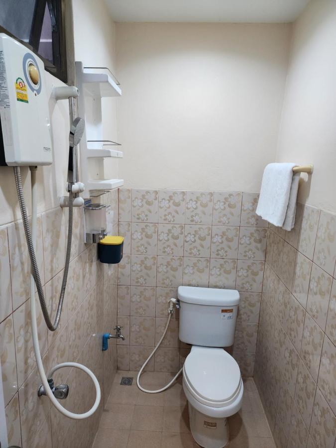 The Travellers House - Pet Friendly Gasthuis Bangkok