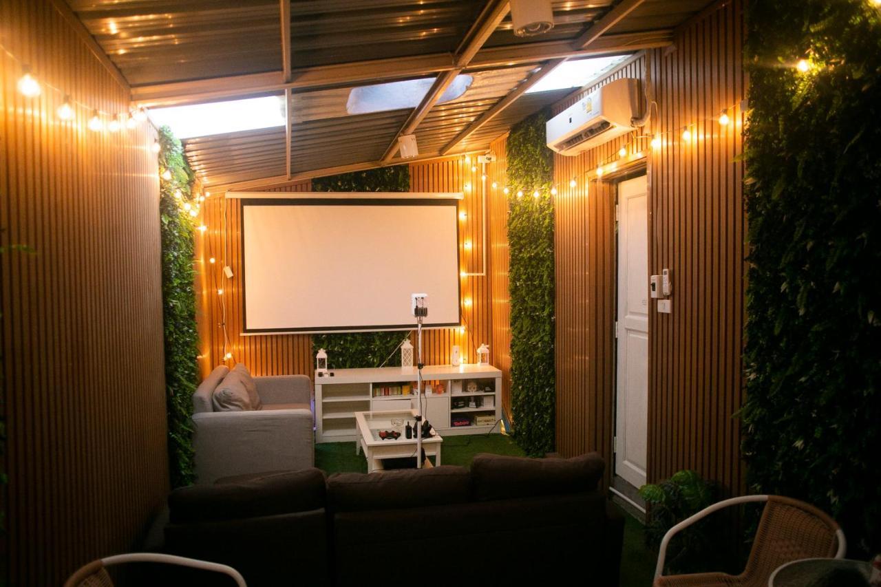 420 - Ekkamai Buds & Beds Asrama Bangkok