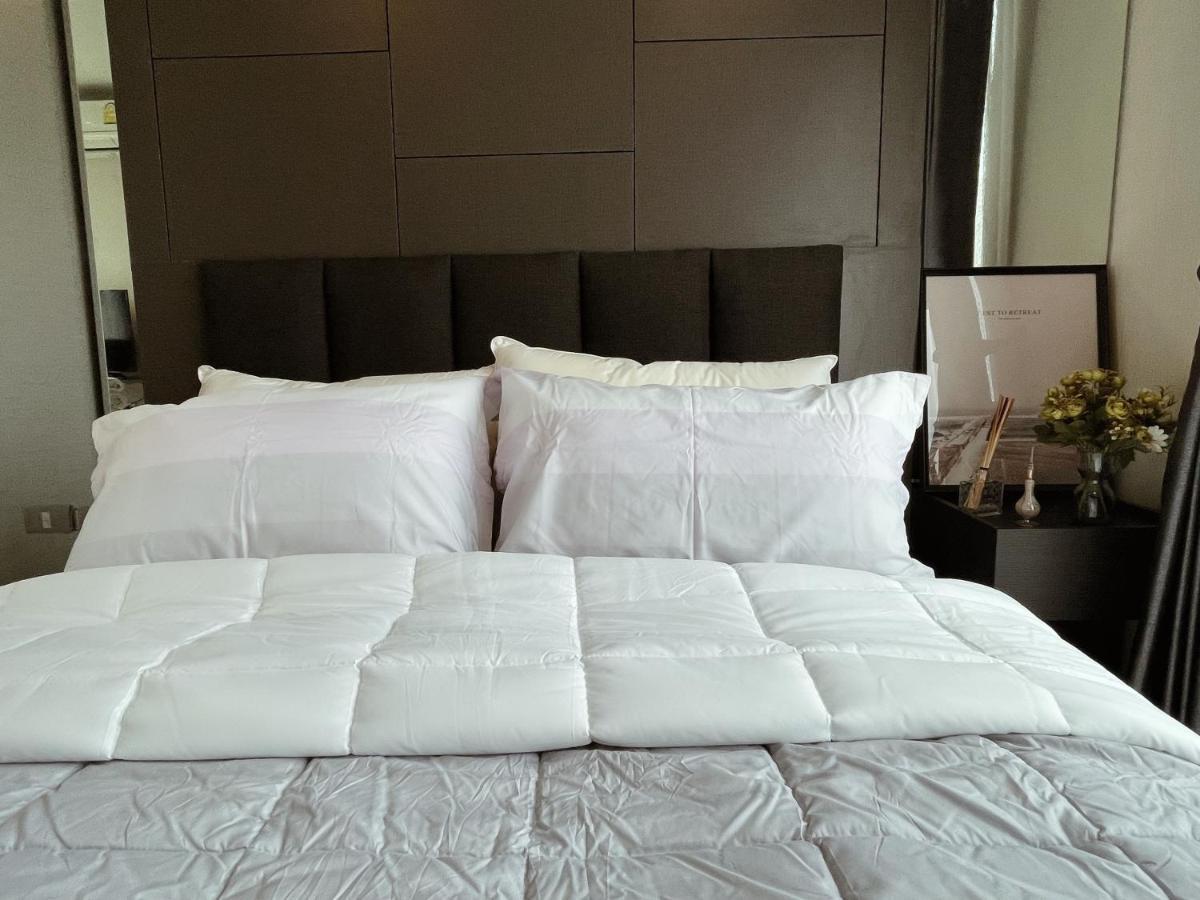 Luxurious Downtown W/train Access * Bangkok