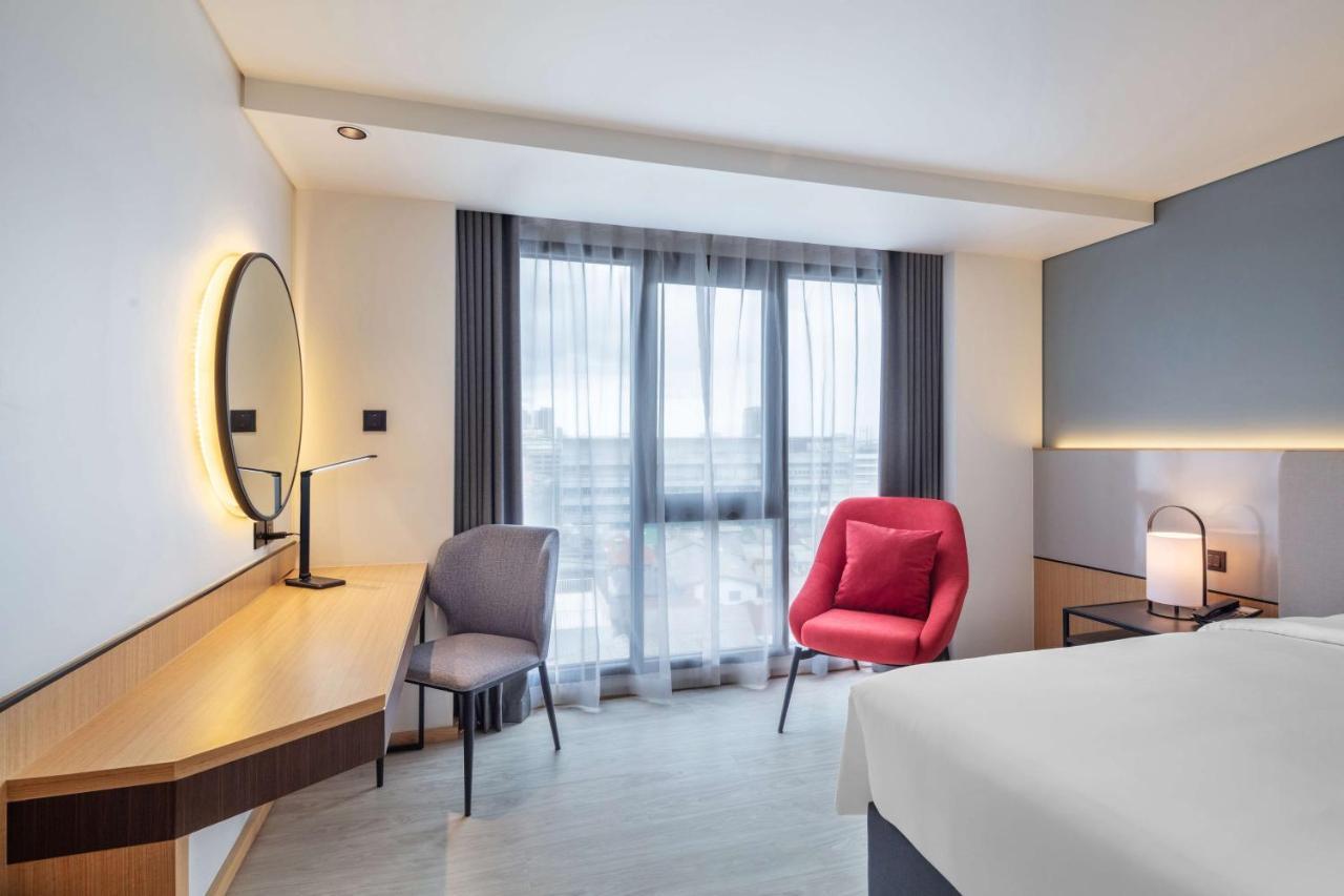 Hotell Western Click Sathorn 11 4*