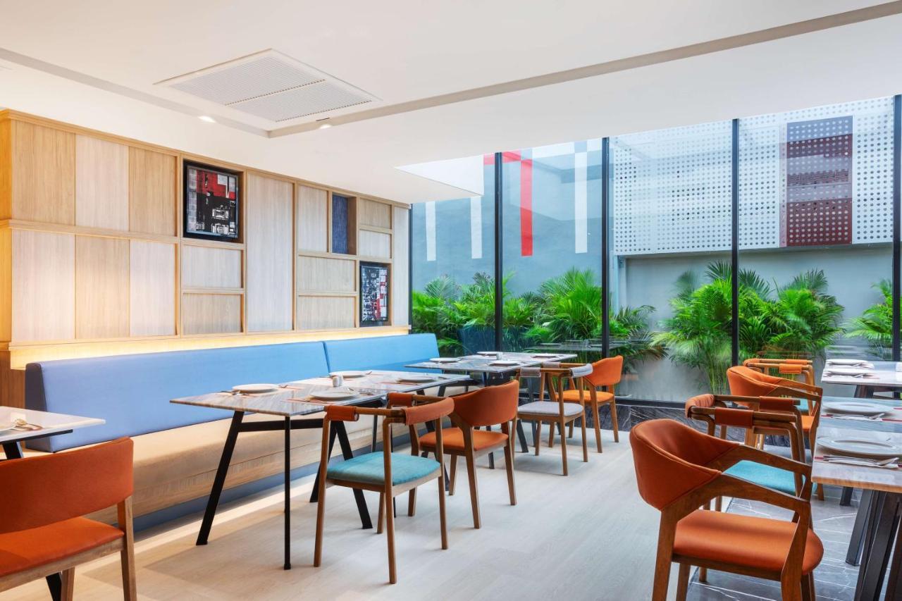 Hotell Western Click Sathorn 11