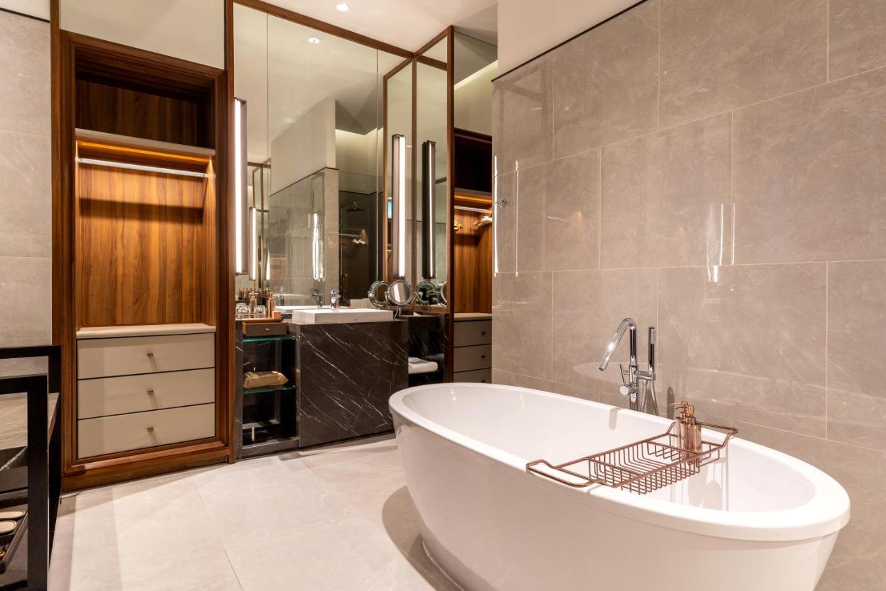 Deva & 5* Bangkok