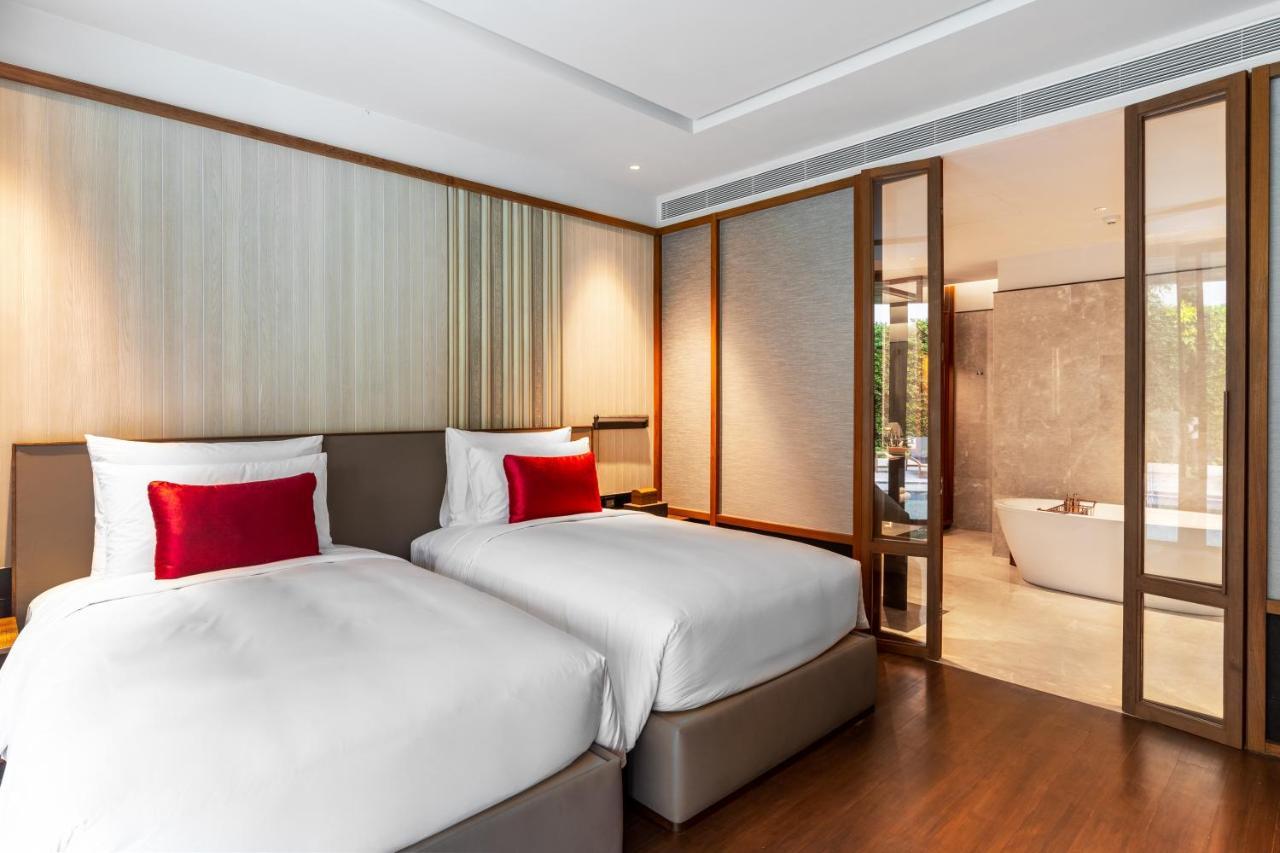 Hotel Deva & Bangkok