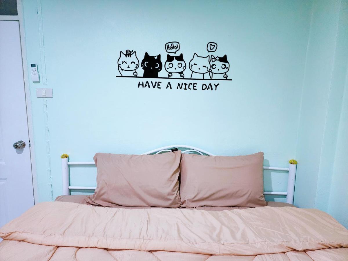 814-stp Homely Free Wi-fi And Near Bts Line Apartamento Bangkok
