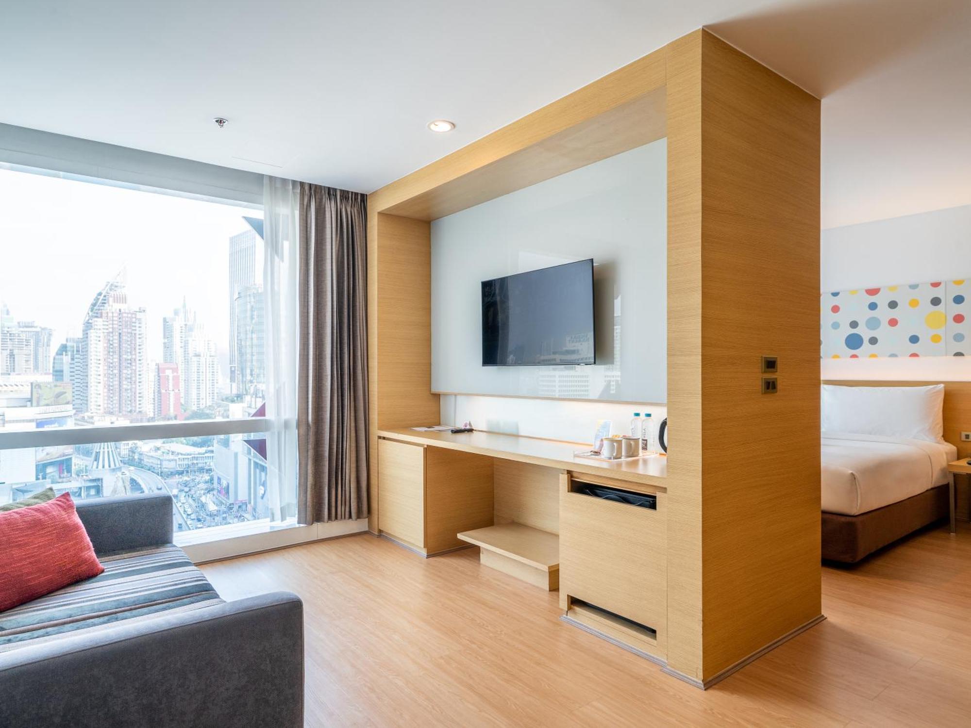 Vela Dhi Glow Pratunam Hotell 4*