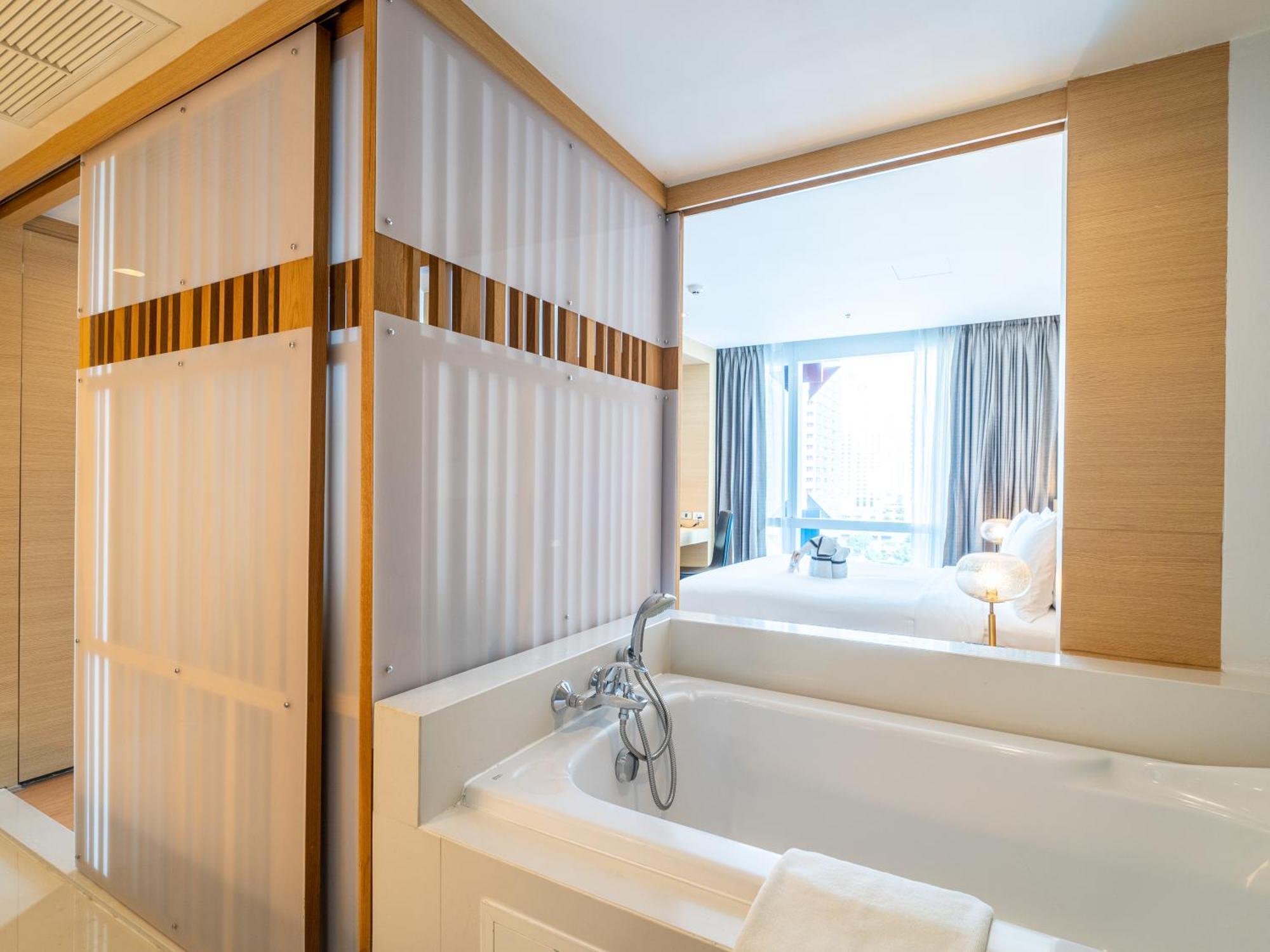Vela Dhi Glow Pratunam Hotell Bangkok