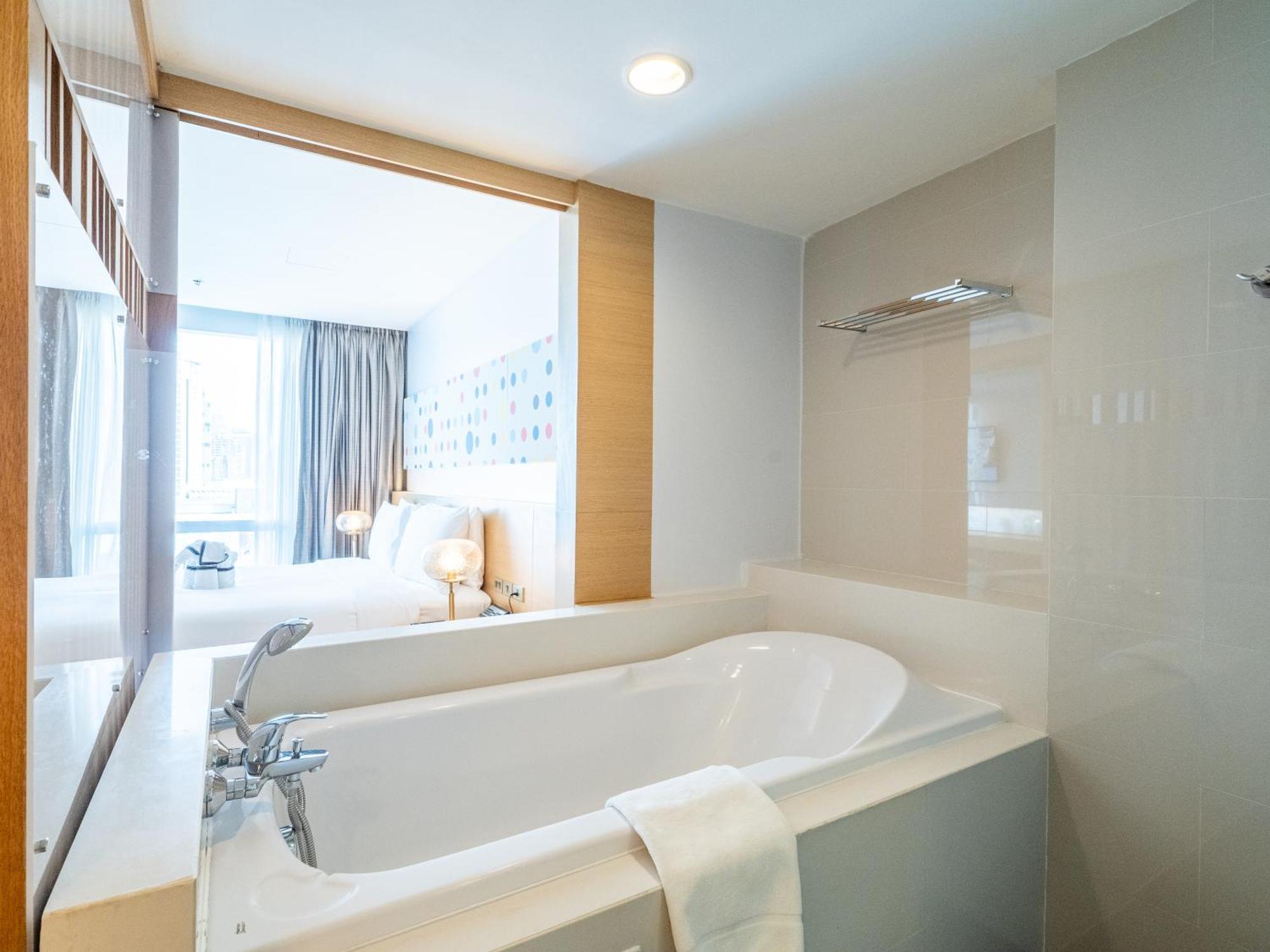 Vela Dhi Glow Pratunam Hotell Bangkok