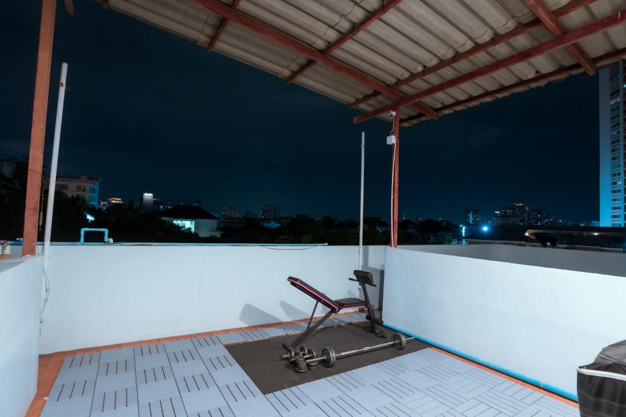 420 - Ekkamai Buds & Beds Asrama *