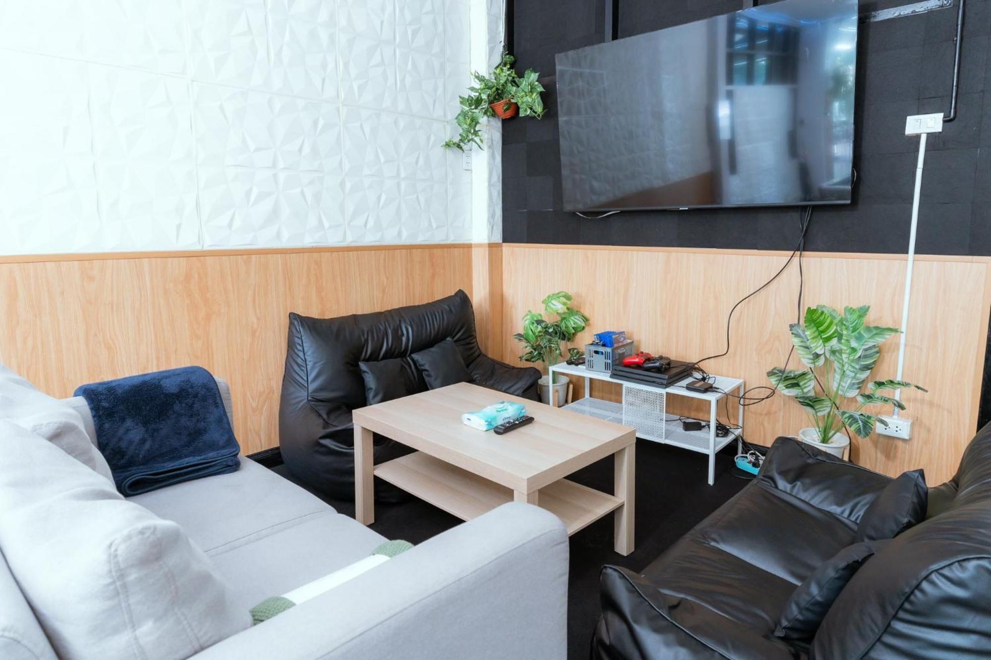 420 - Ekkamai Buds & Beds Asrama
