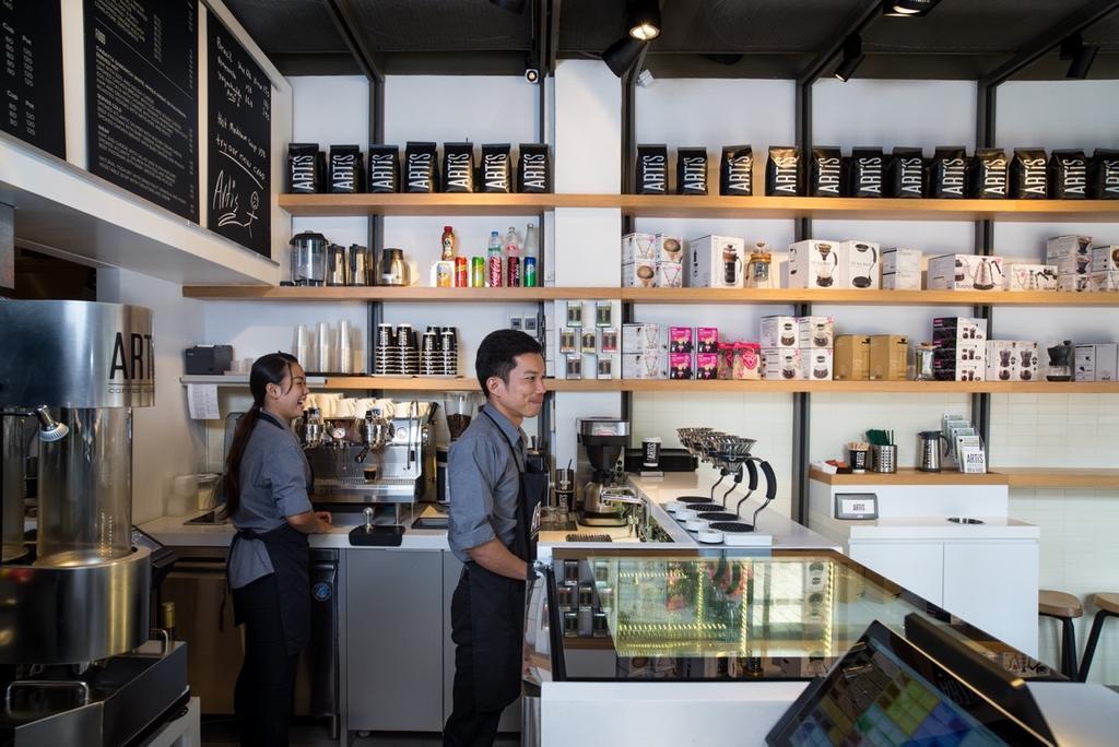 Khách sạn White House Asoke Sukhumvit 18 Bangkok