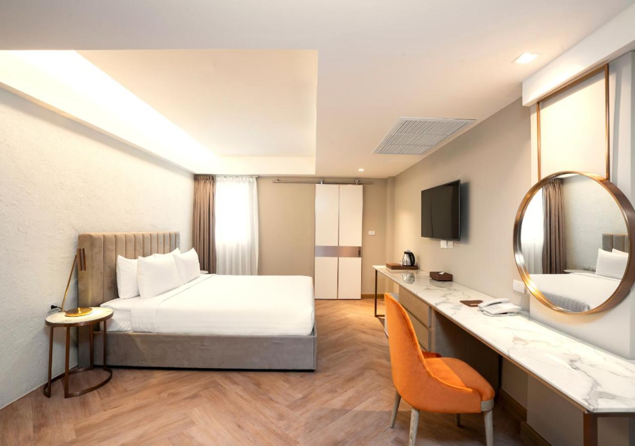 Hotell Away Riverside Kene 4*