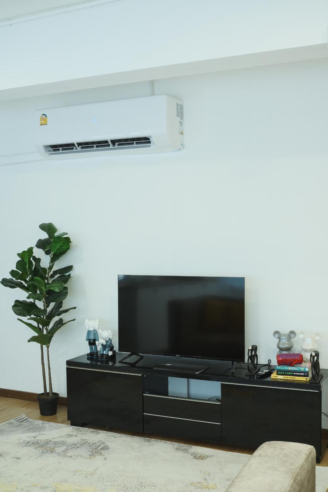 Hidden Gems In China Town, 2br Apartment Bangkok
