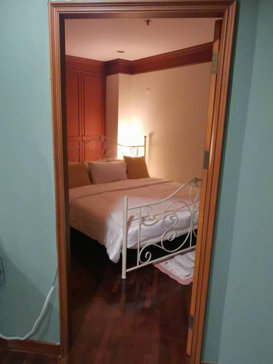 Apartment Cozy 1br Walk To Bts And Airport Rail Link Close To Malls G7 *