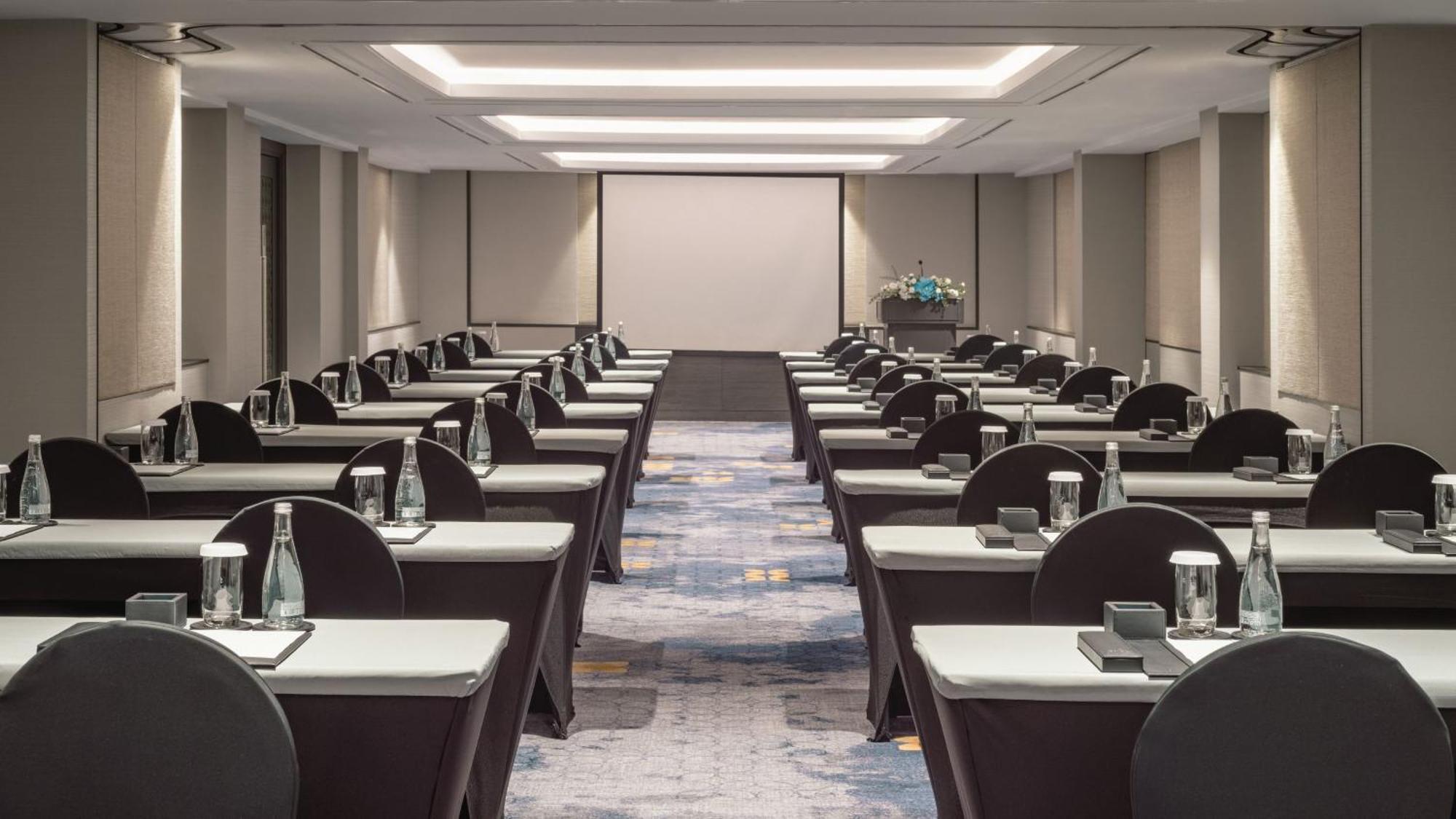 By Ihg Khách sạn 4*