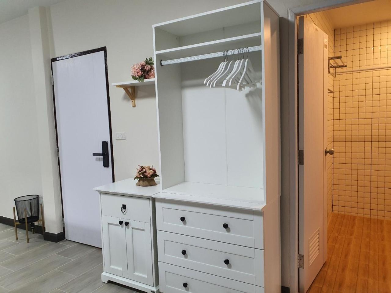 3 Bedroom Cozy Skytrain View Bkk Parco vacanze
