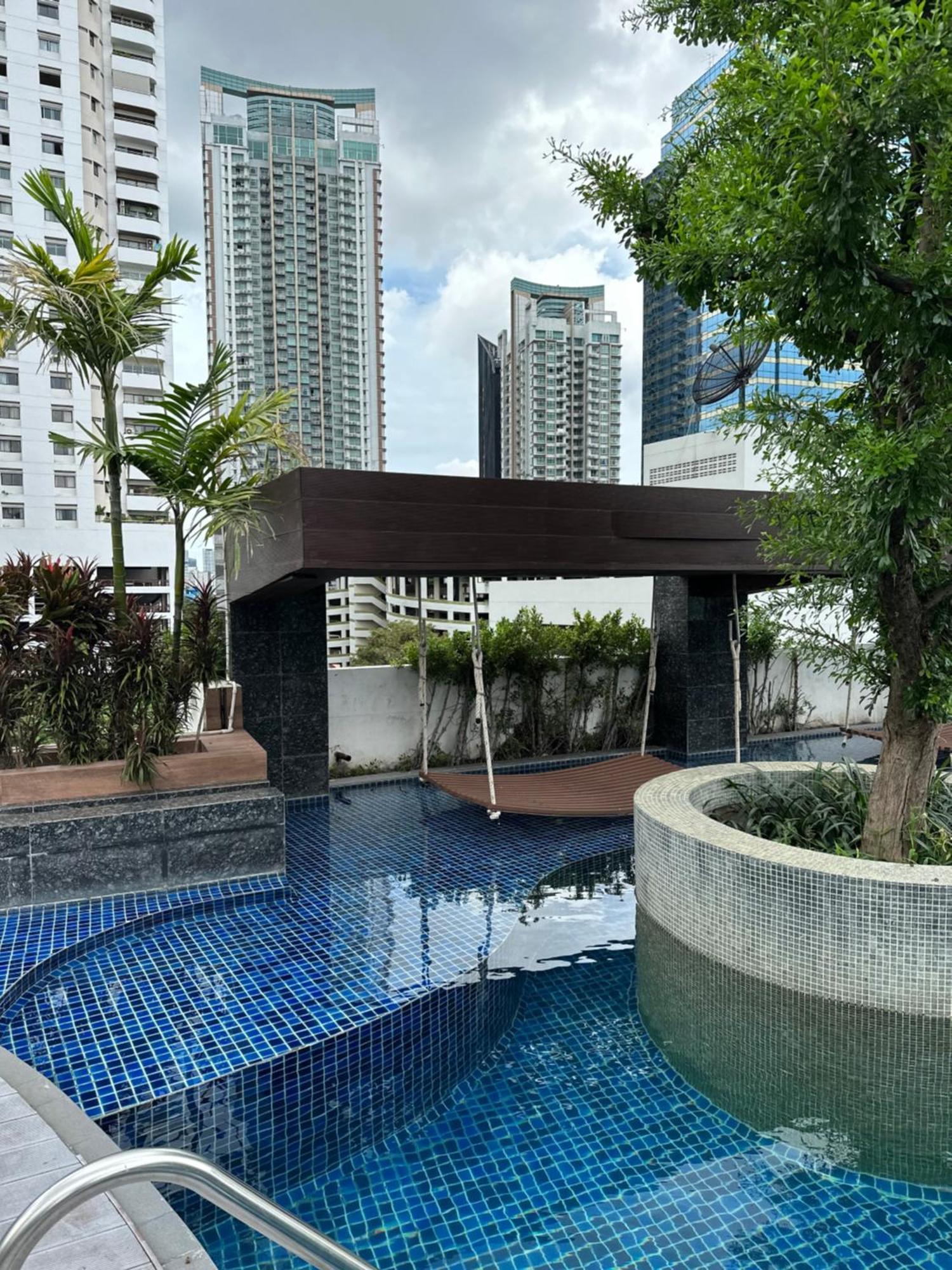 Apartemen Interlux Premier Sukumvit , Nana ,