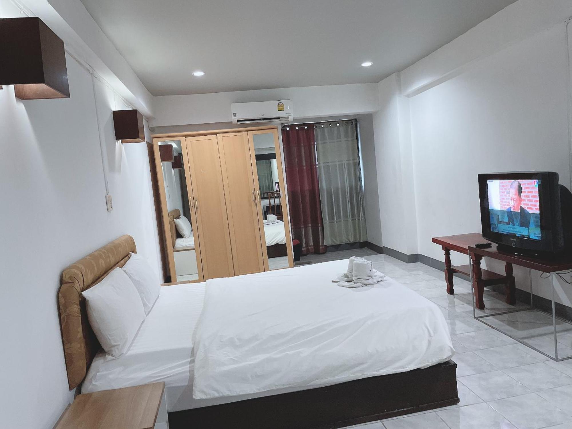 โรงแรมวินบางนา Win Bangna