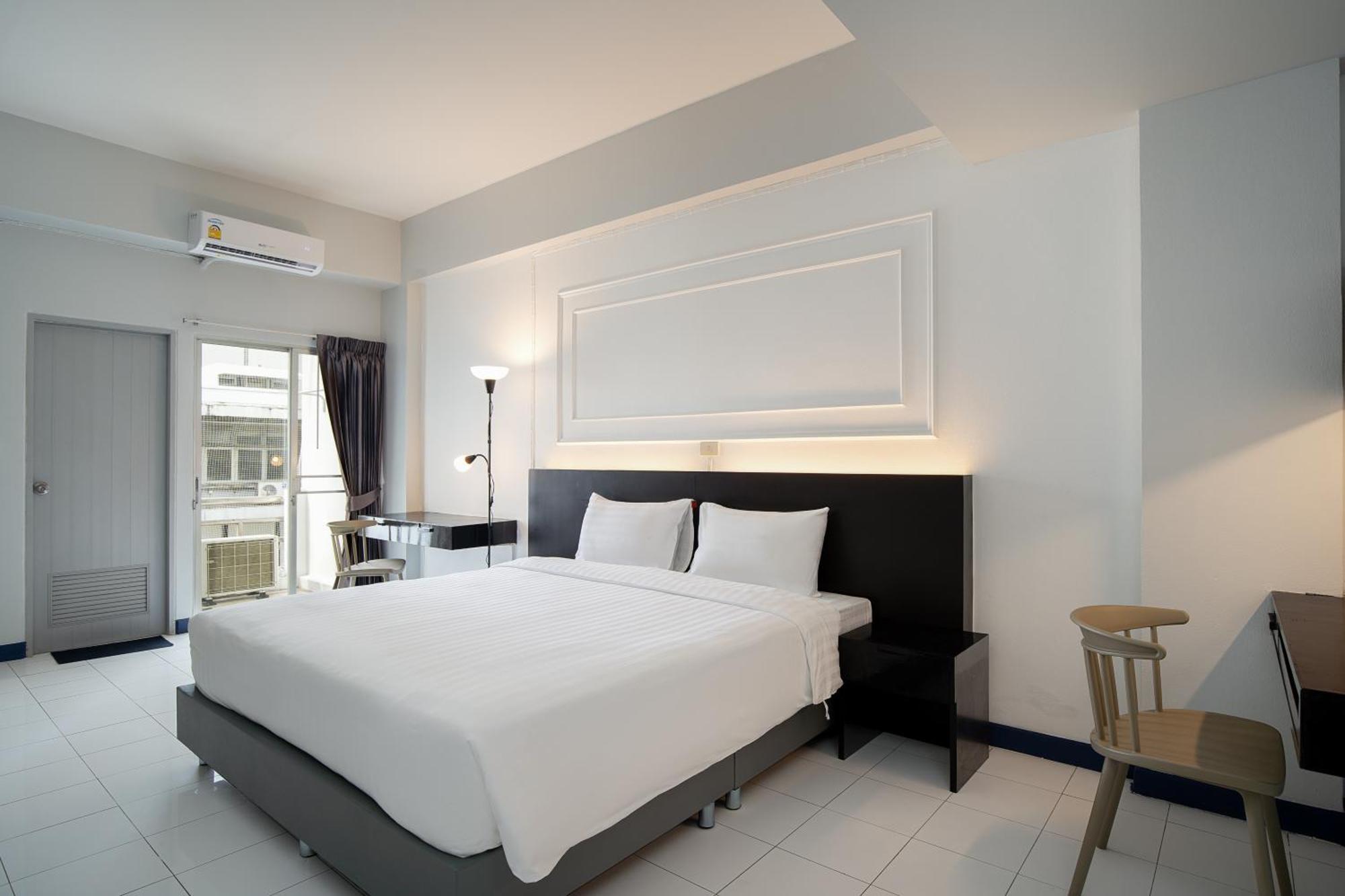 Capitel Rama 4 Khách sạn hẻo lánh