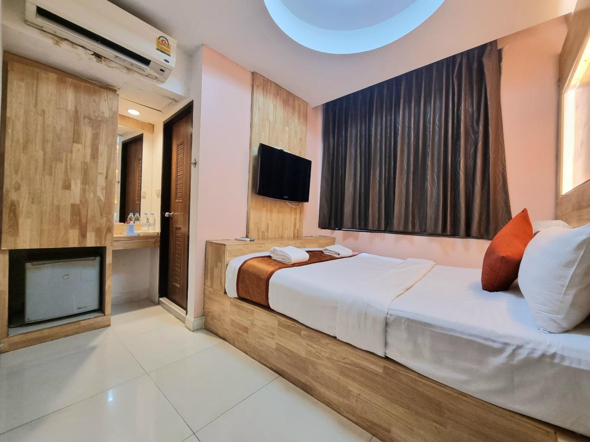 Cozi Hotel, Hotel 3*