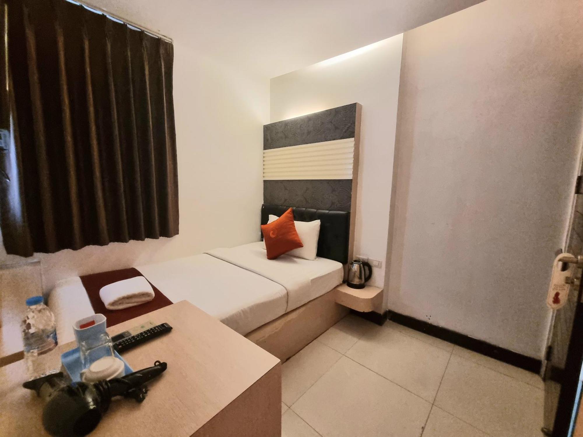 Cozi Hotel, Hotel 3*