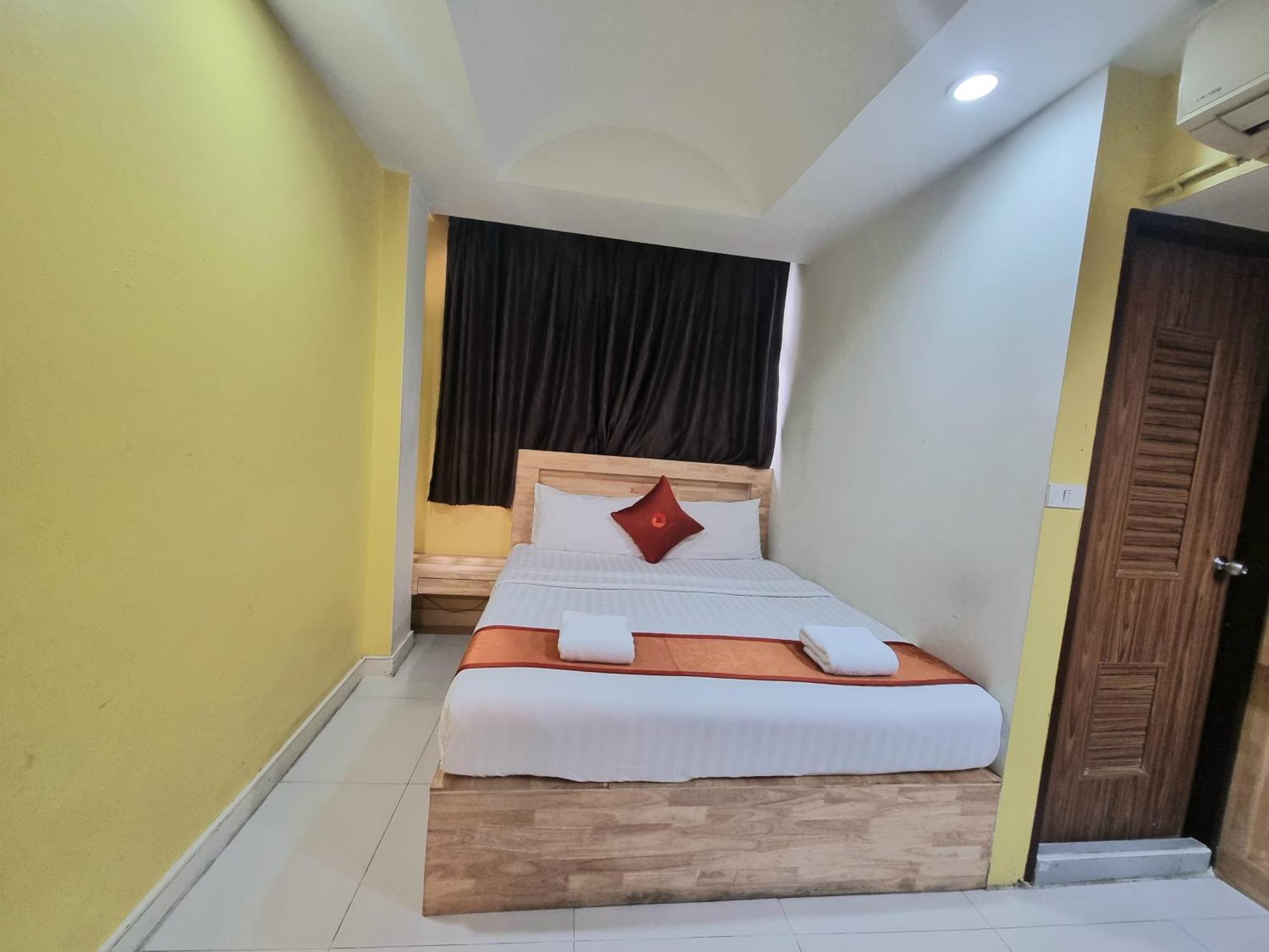 Cozi Hotel, 3* Bangkok