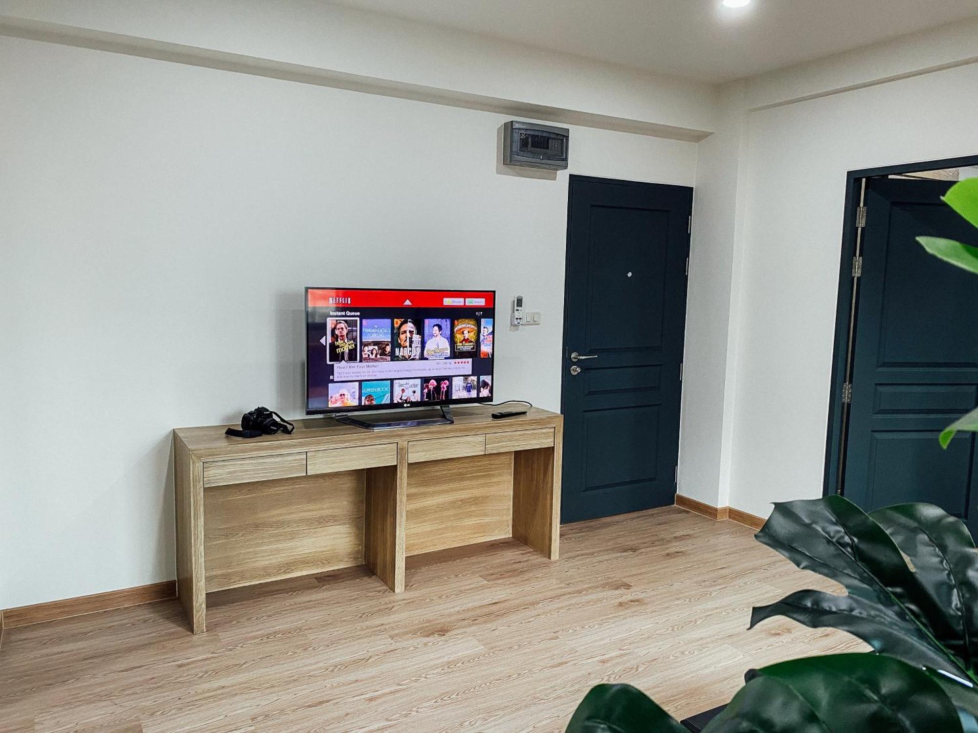 Gp House - Sukhumvit Onnut Bts Skytrain Khách sạn *