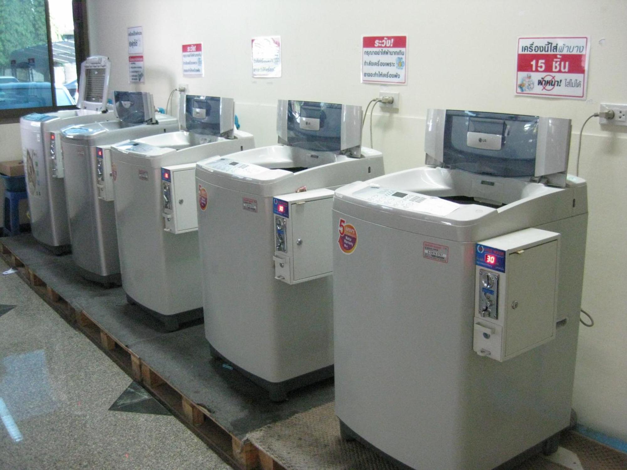 Khách sạn Komol 3*