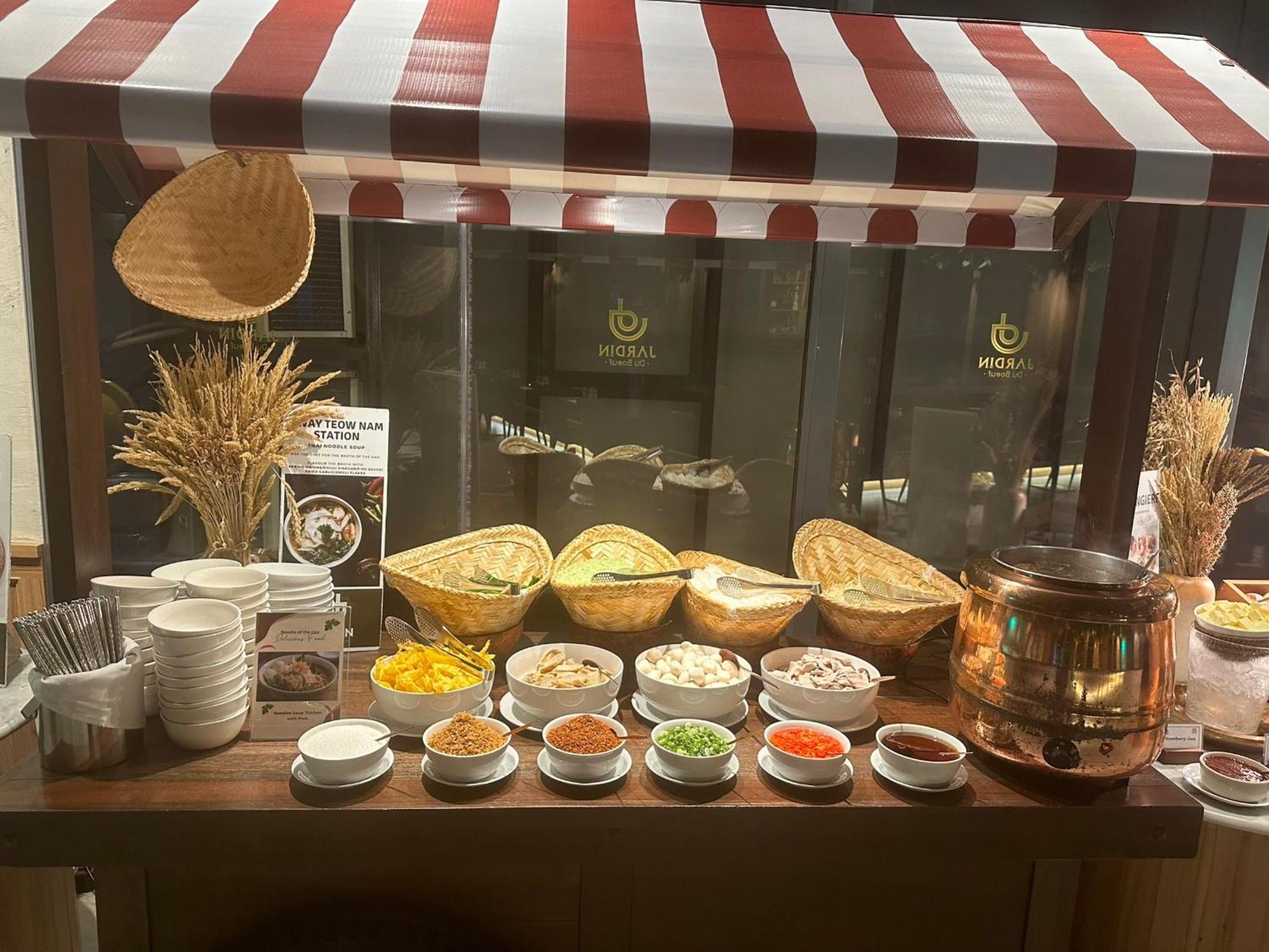 Somerset Rama 9 - Sha Certified 5* Bangkok