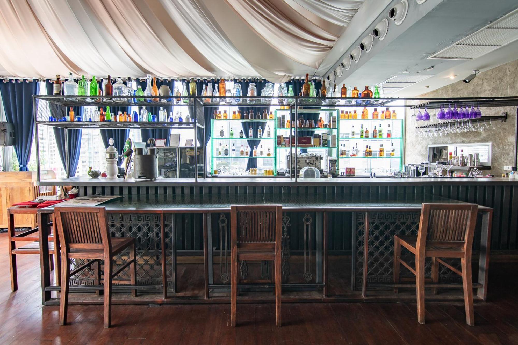 Galleria Sukhumvit 10 By Compass Hospitality Bangkok