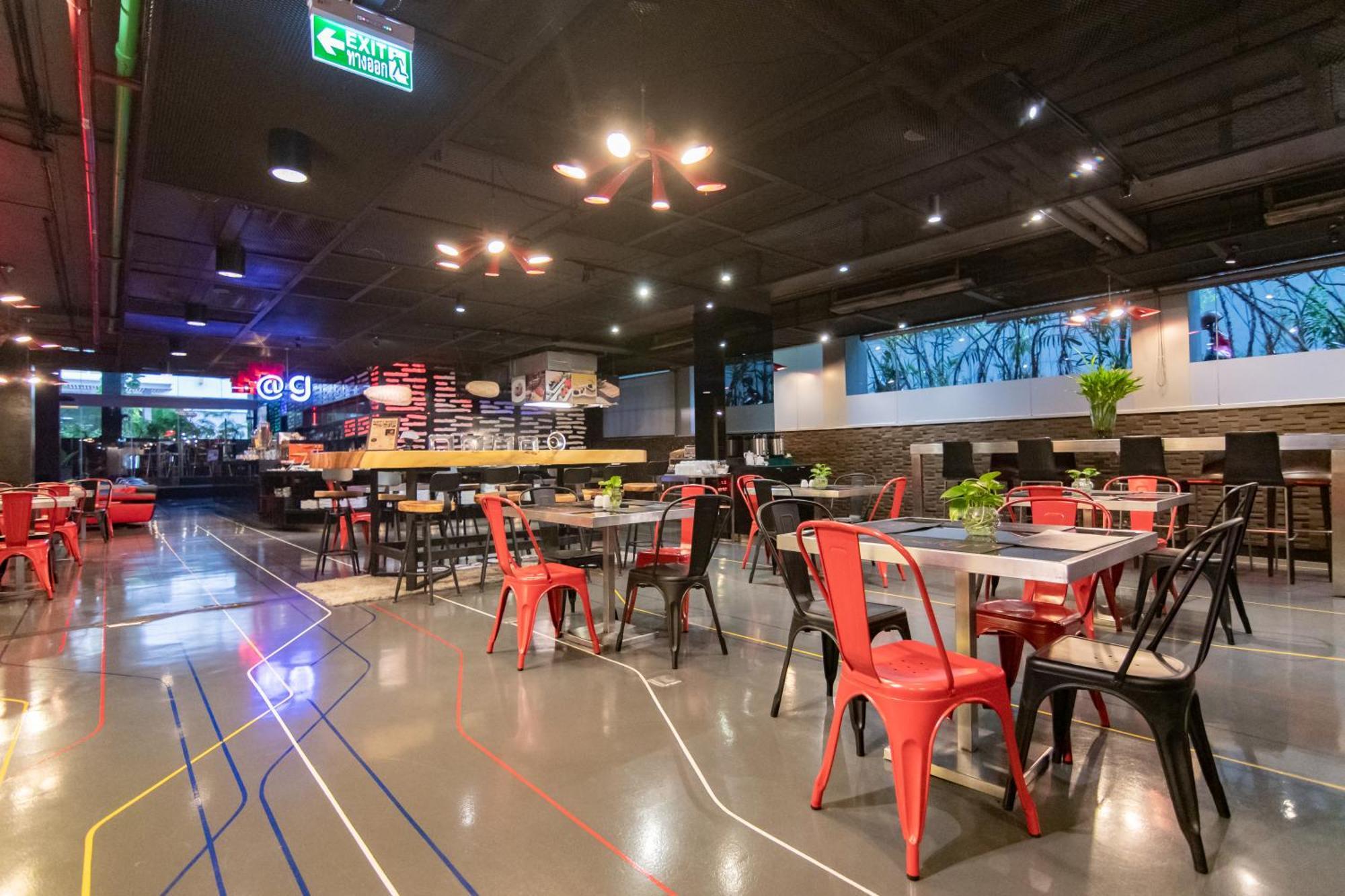 Hotel Galleria Sukhumvit 10 By Compass Hospitality