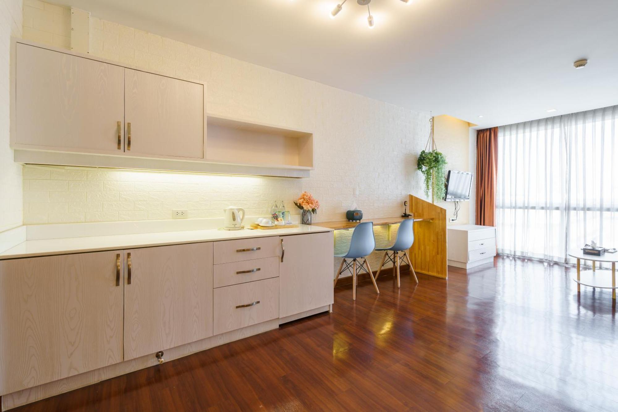 Lantana Khách sạn 3*