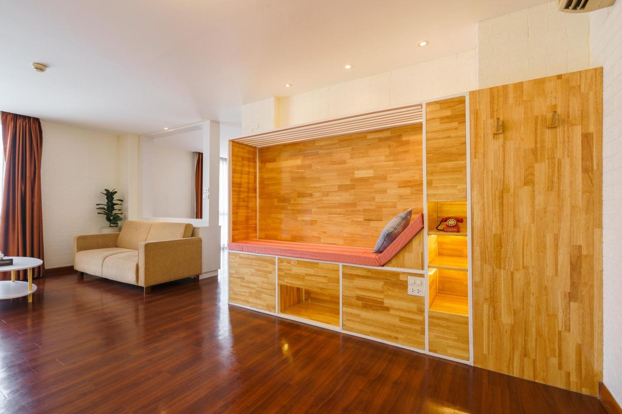 Khách sạn Lantana Bangkok