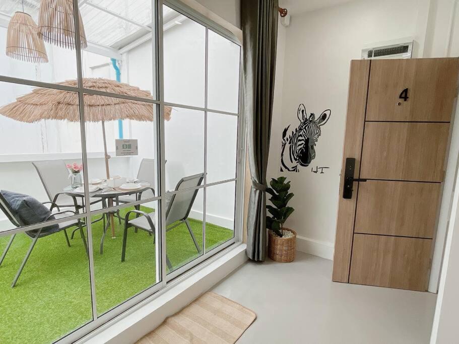 Relax Private Terrace&cozy Br,near Grand Palace Appartement Bangkok
