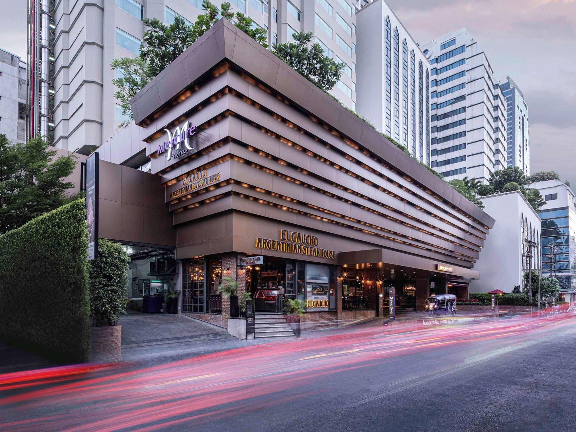 Mercure Sukhumvit 11 Hotel 4*