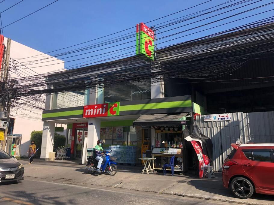Cb's - Cheap Boutique Ở trọ *