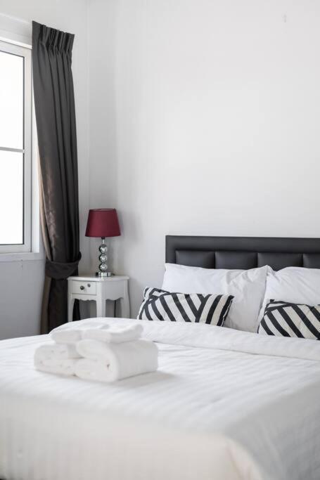 Miq_home901/asok Bts/resort Pool/12pax/1000mbwifi