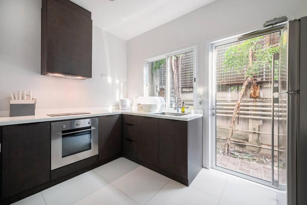 Miq_home901/asok Bts/resort Pool/12pax/1000mbwifi