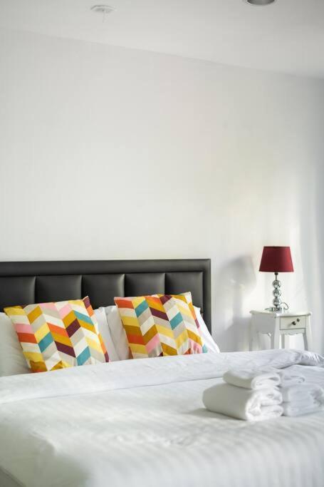 Miq_home901/asok Bts/resort Pool/12pax/1000mbwifi