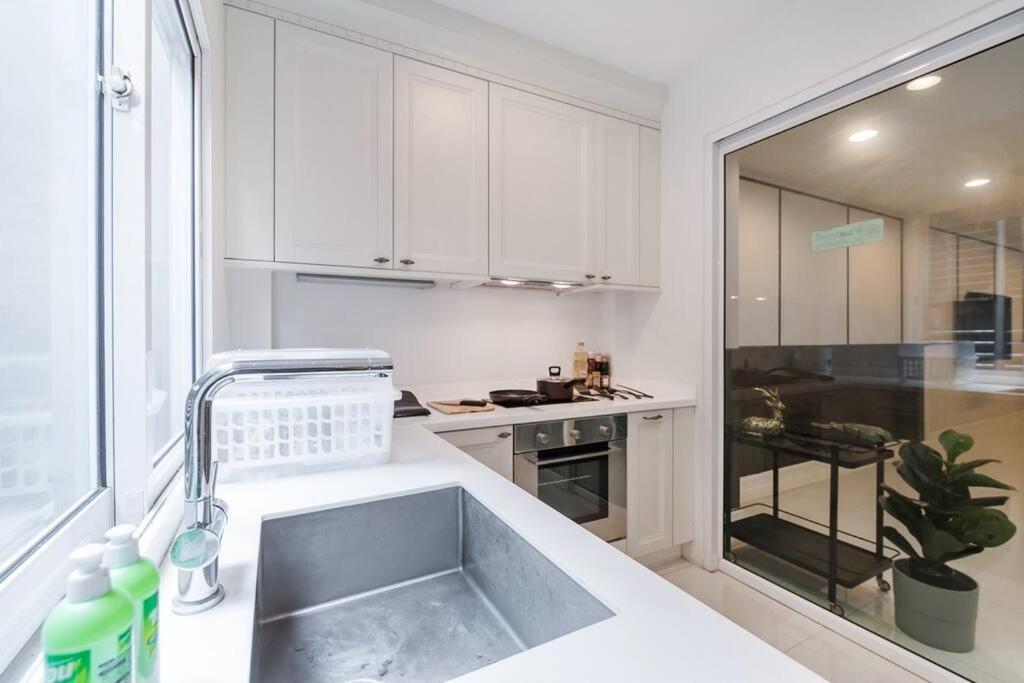 Miq_home901/asok Bts/resort Pool/12pax/1000mbwifi Villa